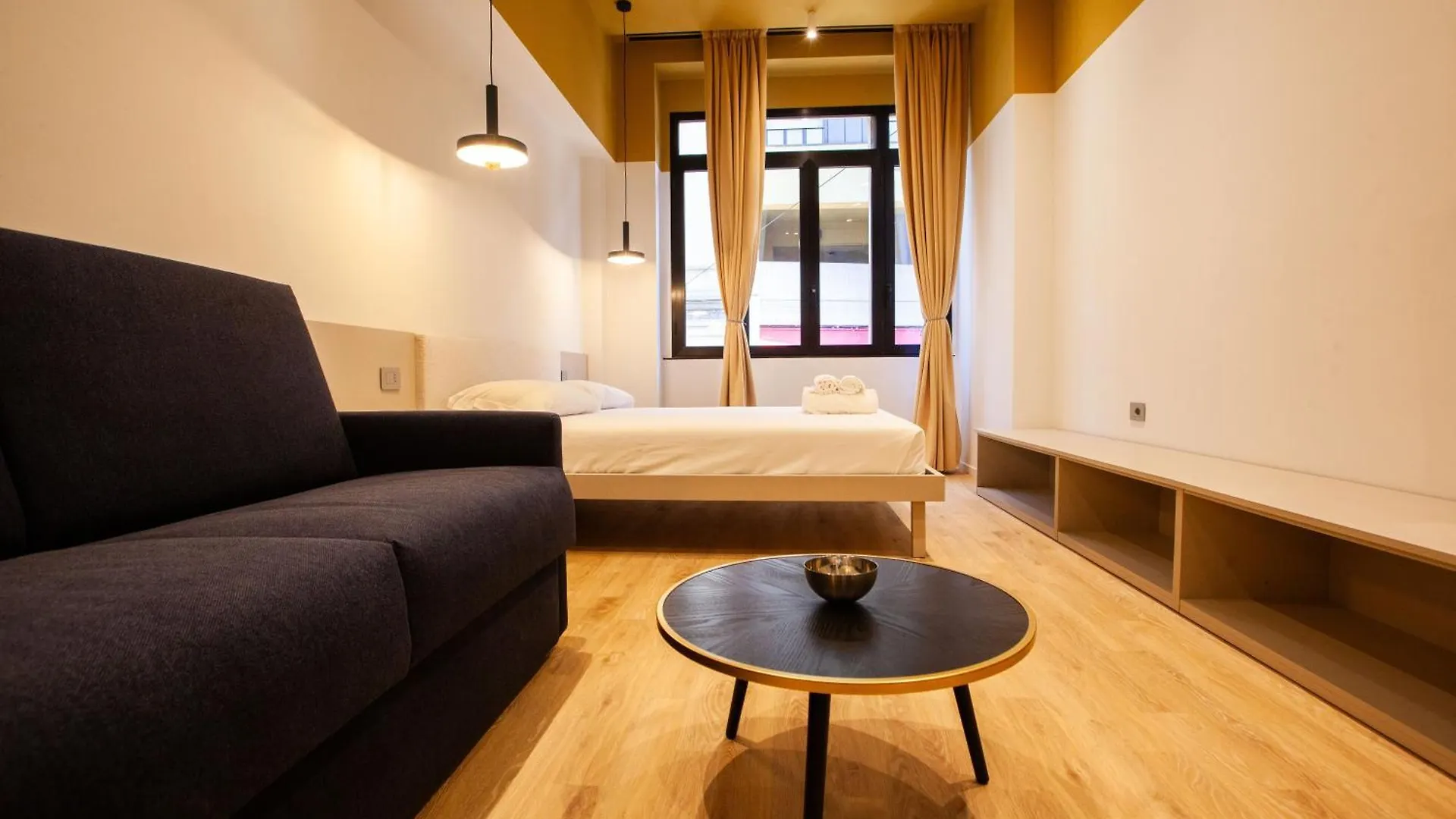 Cvm 19 Hotel Milan