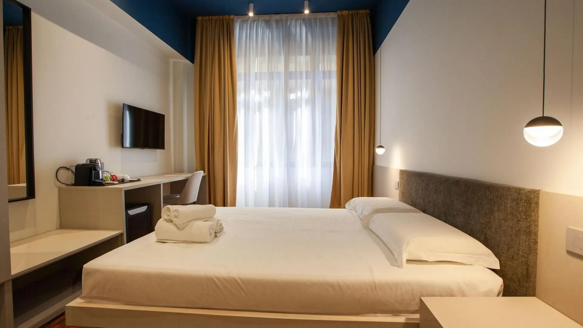 Cvm 19 Hotel Milan