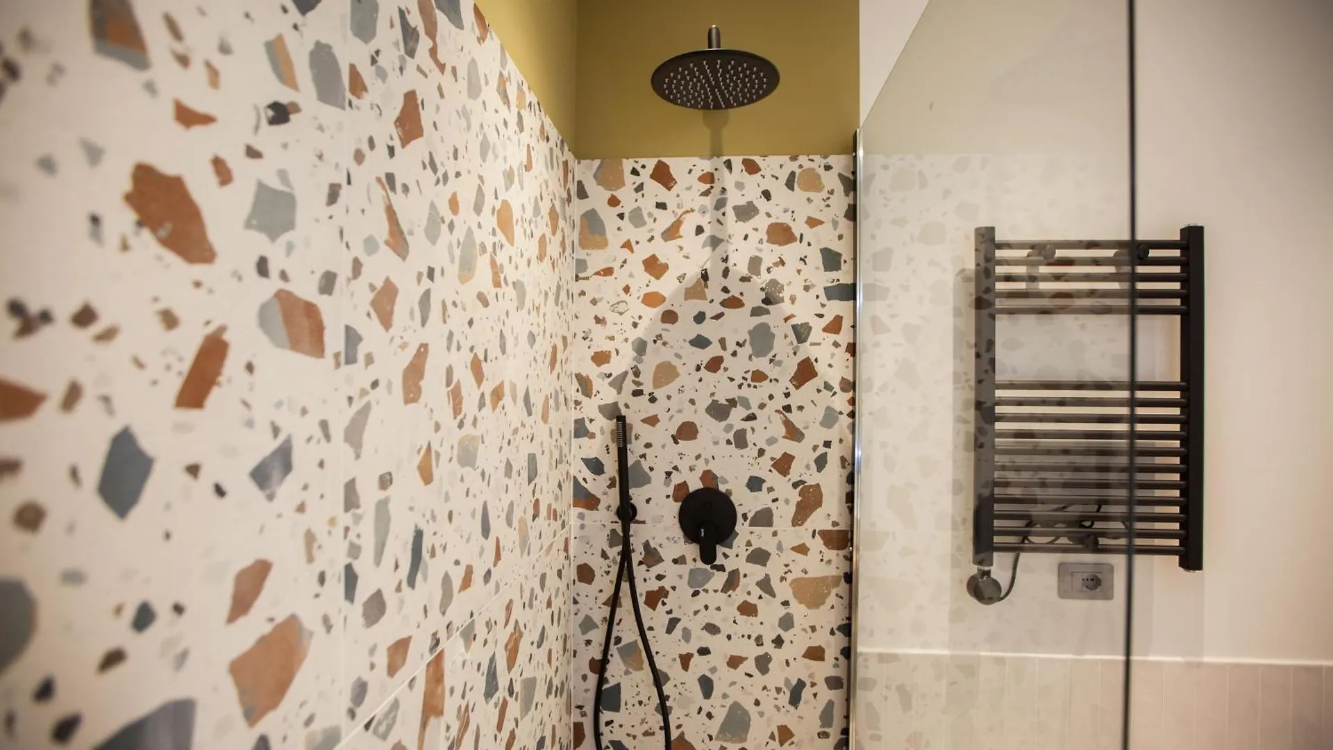 Cvm 19 Hotel Milan