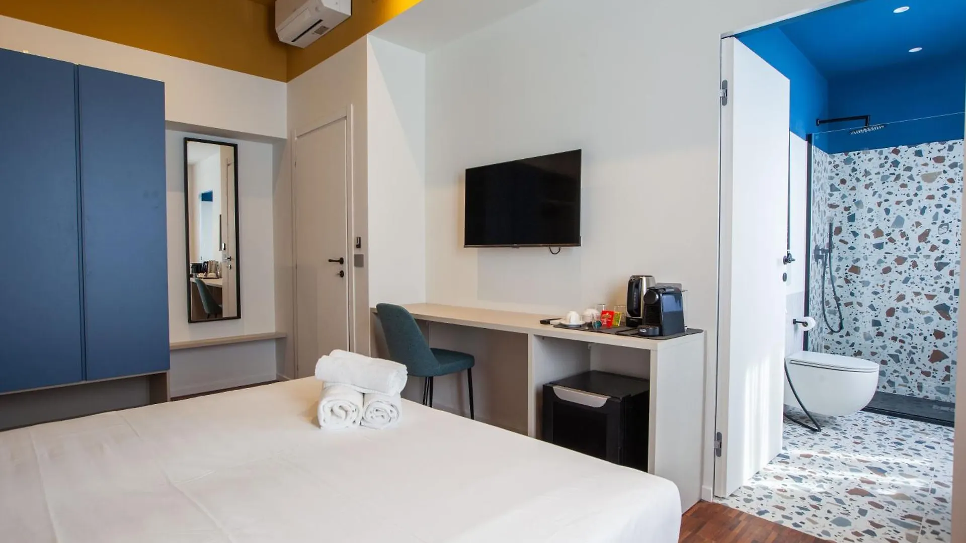 Cvm 19 Hotel Milan