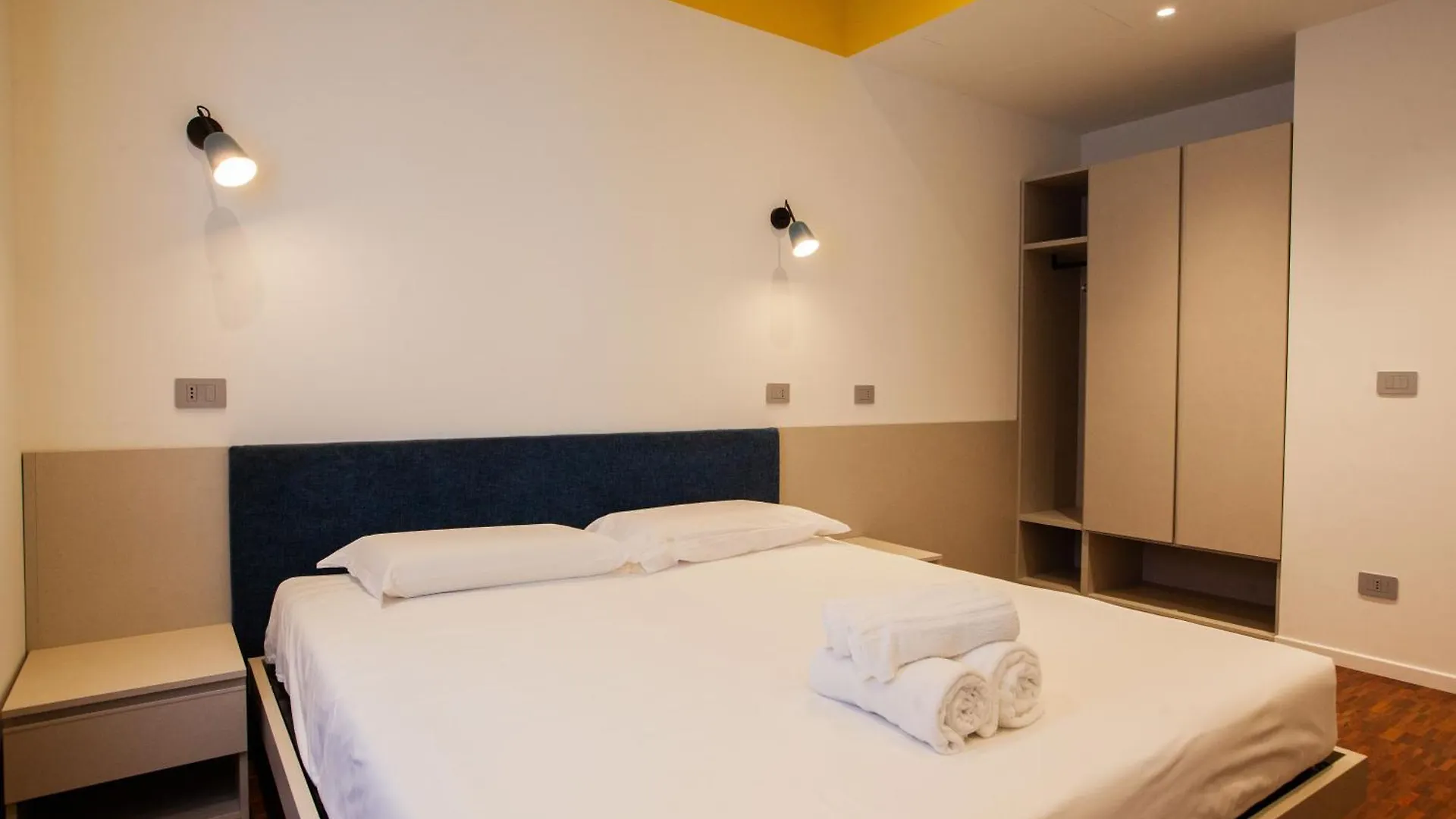Cvm 19 Hotel Milan
