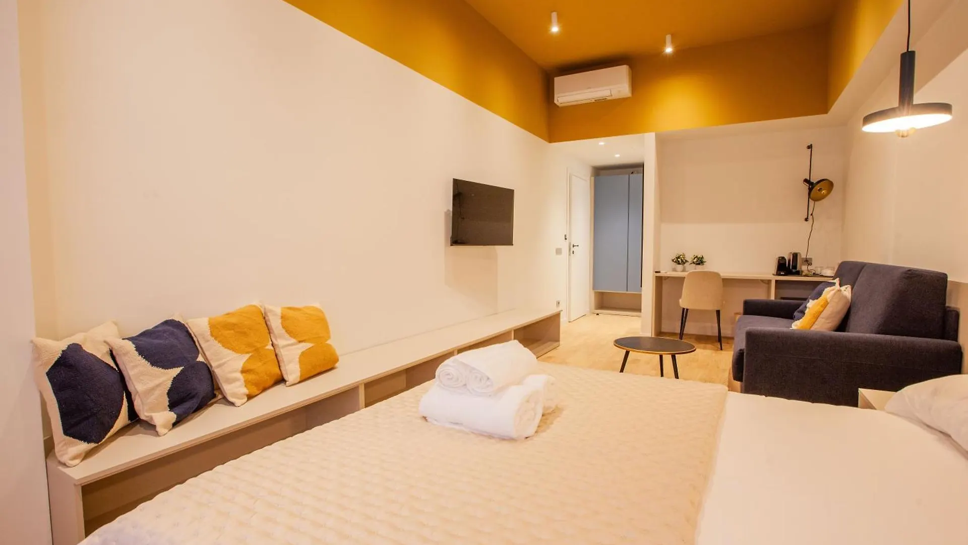 Cvm 19 Hotel Milan 0*,