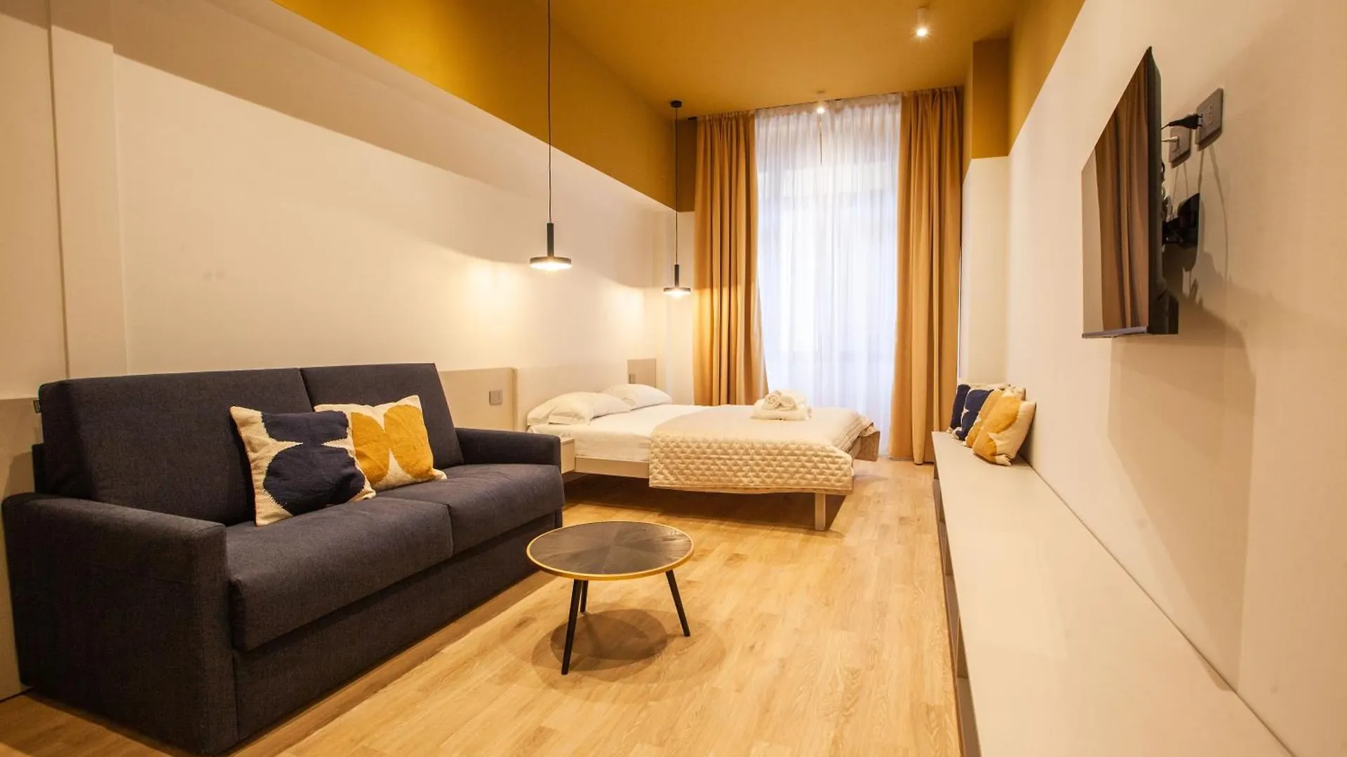 Cvm 19 Hotel Milan